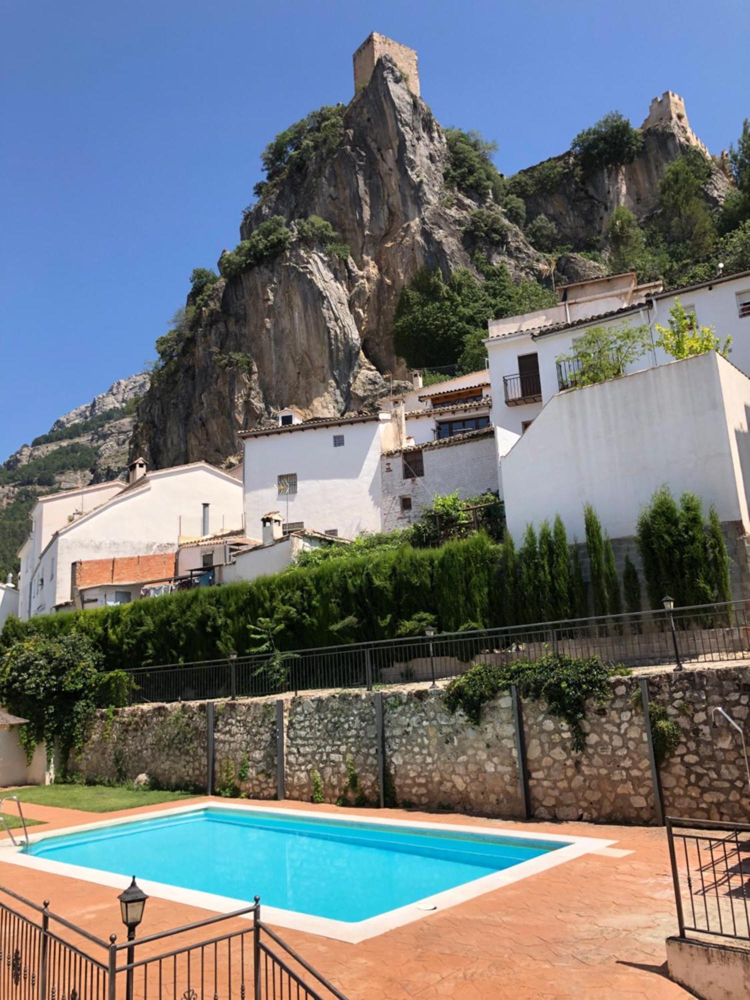 Apartamento Apartamento Con Vistas A La Piscina Y Al Castillo Templario La Iruela Exterior foto